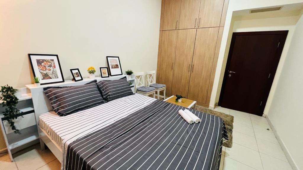 Beautiful Bedroom In Al Barsha Near Mashreq Metro Dubai Eksteriør billede