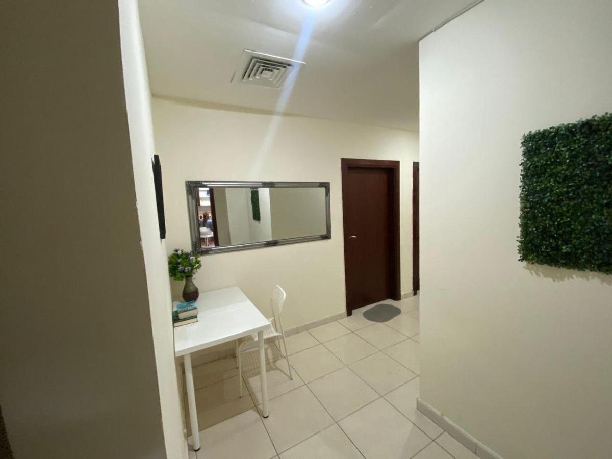 Beautiful Bedroom In Al Barsha Near Mashreq Metro Dubai Eksteriør billede